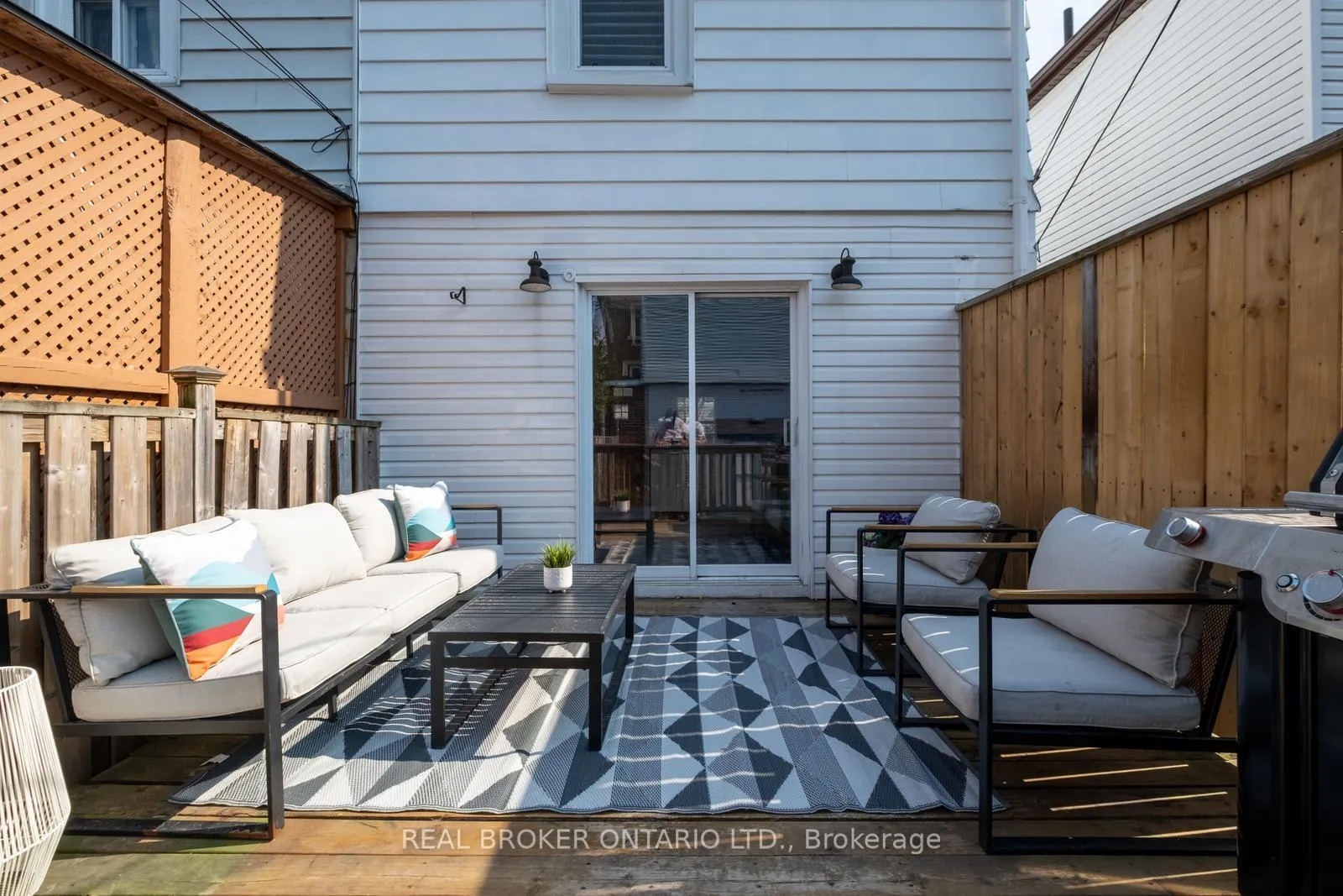 Photo 18 of 8 Stephenson Avenue, Toronto, East End-Danforth — HOMEH