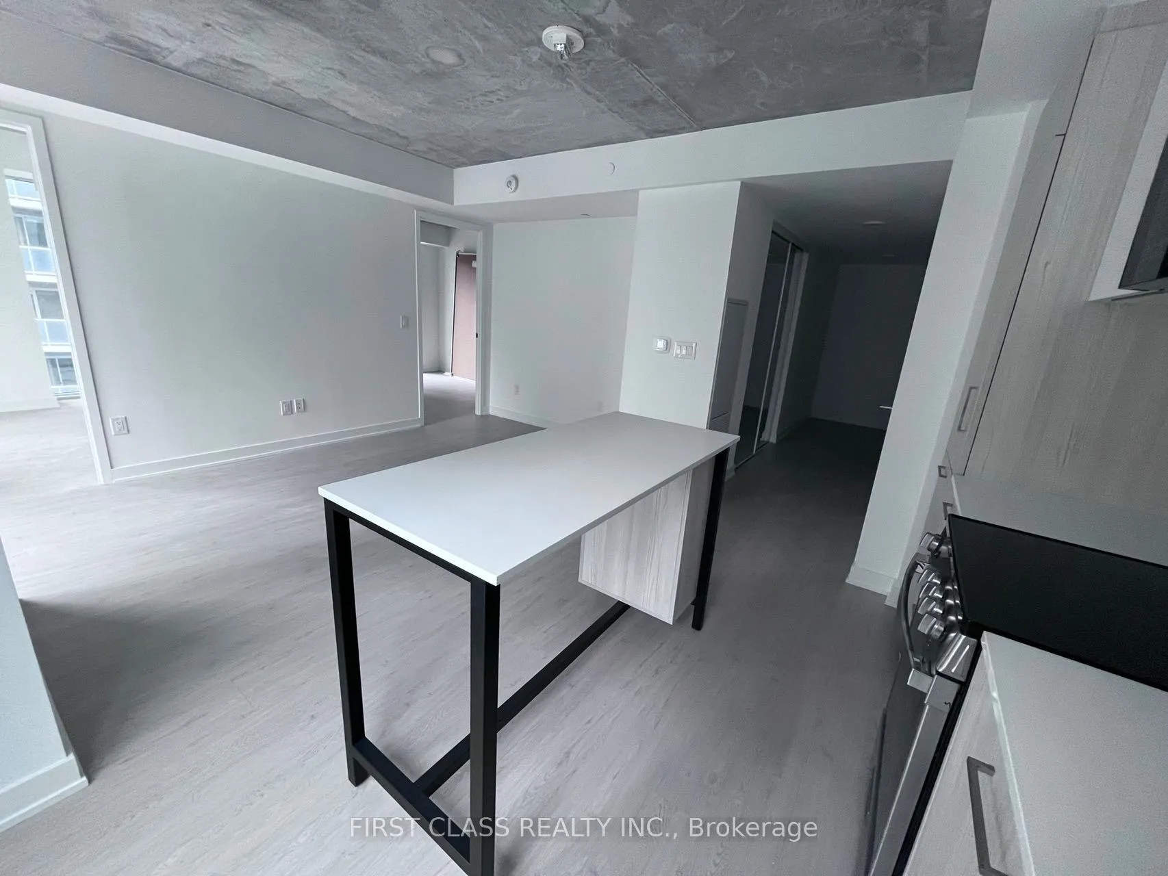 Photo 3 of Unit 806A, 65 Mutual Street, Toronto, Church-Yonge Corridor — HOMEH