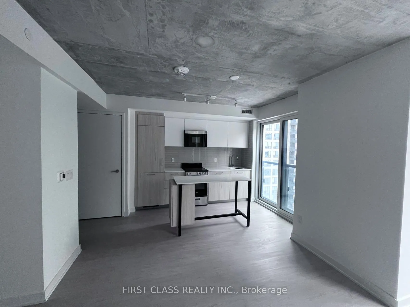 Photo 4 of Unit 806A, 65 Mutual Street, Toronto, Church-Yonge Corridor — HOMEH