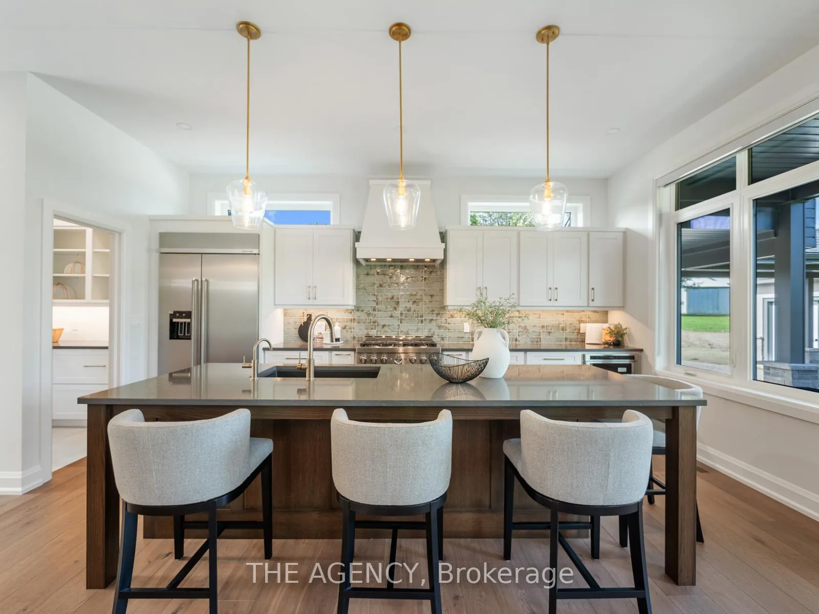 Photo 11 of 1514 Centre Road, Hamilton, Rural Flamborough — HOMEH