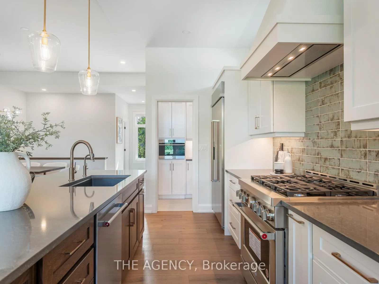 Photo 13 of 1514 Centre Road, Hamilton, Rural Flamborough — HOMEH