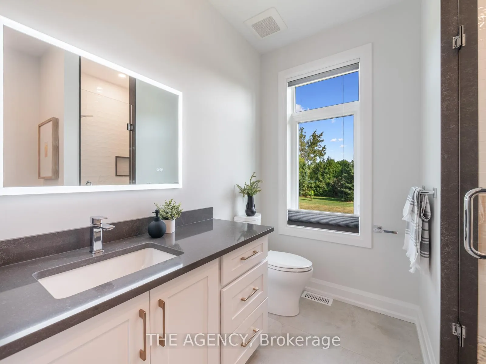 Photo 20 of 1514 Centre Road, Hamilton, Rural Flamborough — HOMEH