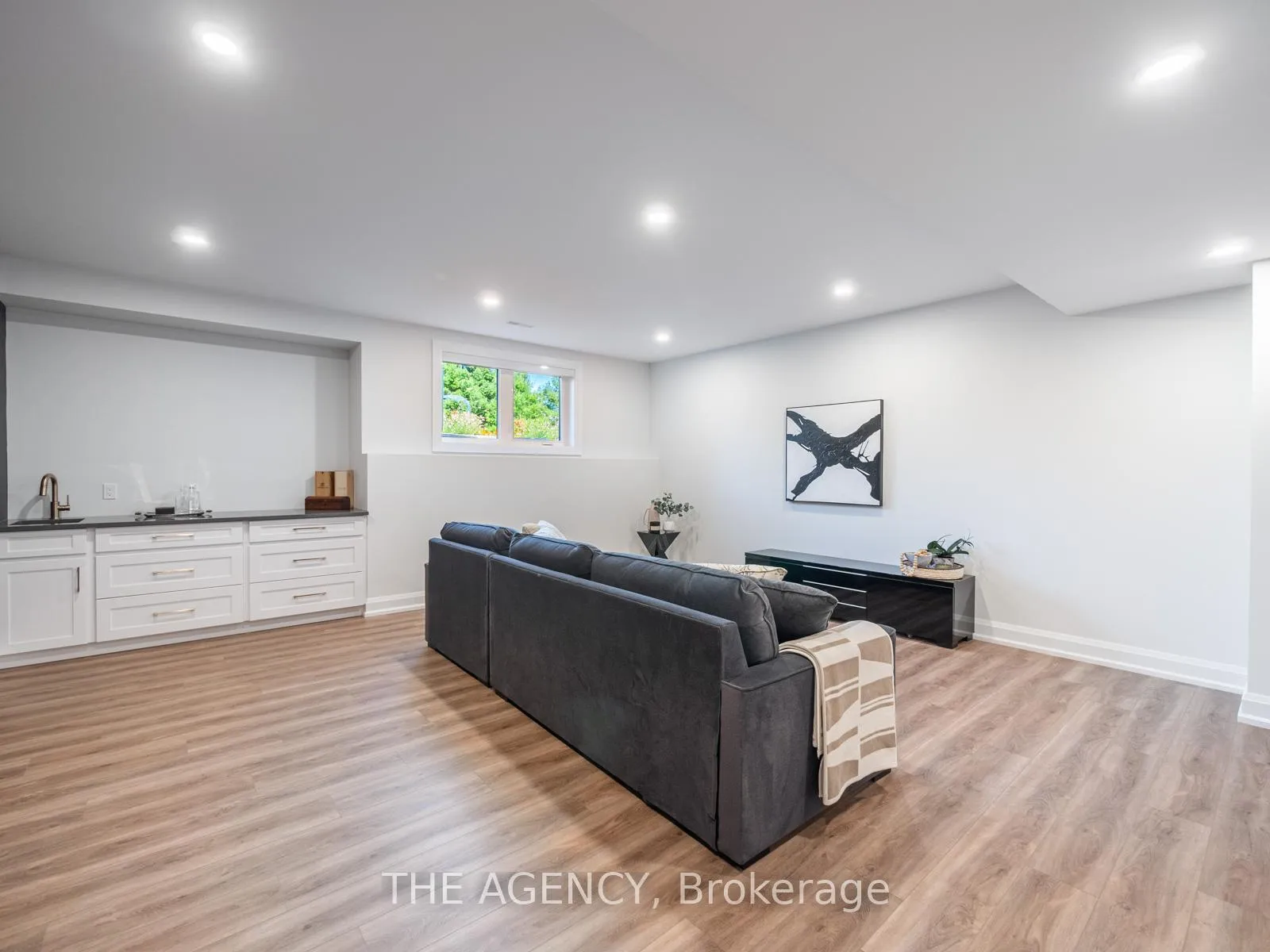 Photo 24 of 1514 Centre Road, Hamilton, Rural Flamborough — HOMEH