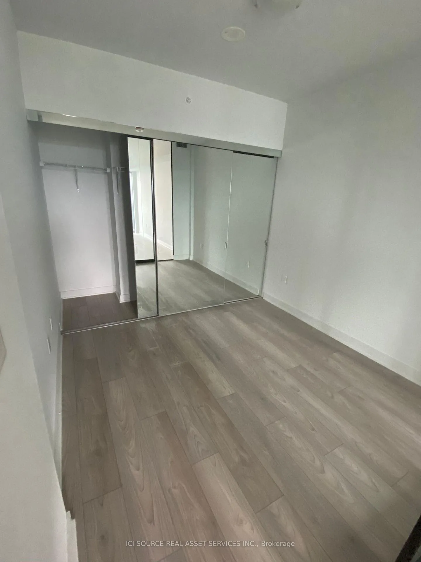 Photo 2 of Unit 703, 2920 Highway 7, Vaughan, Concord — HOMEH