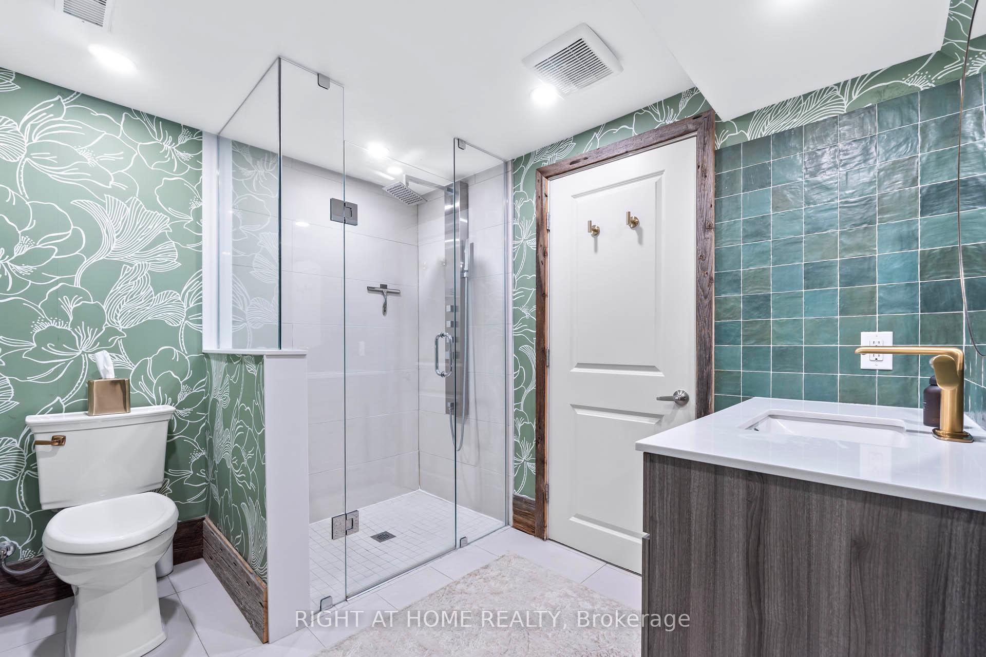 Photo 32 of 545 Huron Drive, Burlington, LaSalle — HOMEH