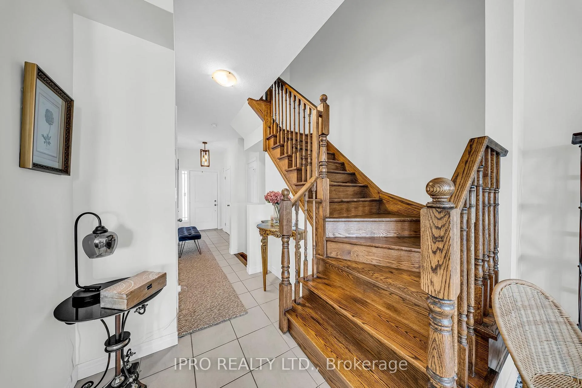 Photo 14 of 18 Serenity Lane, Hamilton, Stoney Creek Mountain — HOMEH