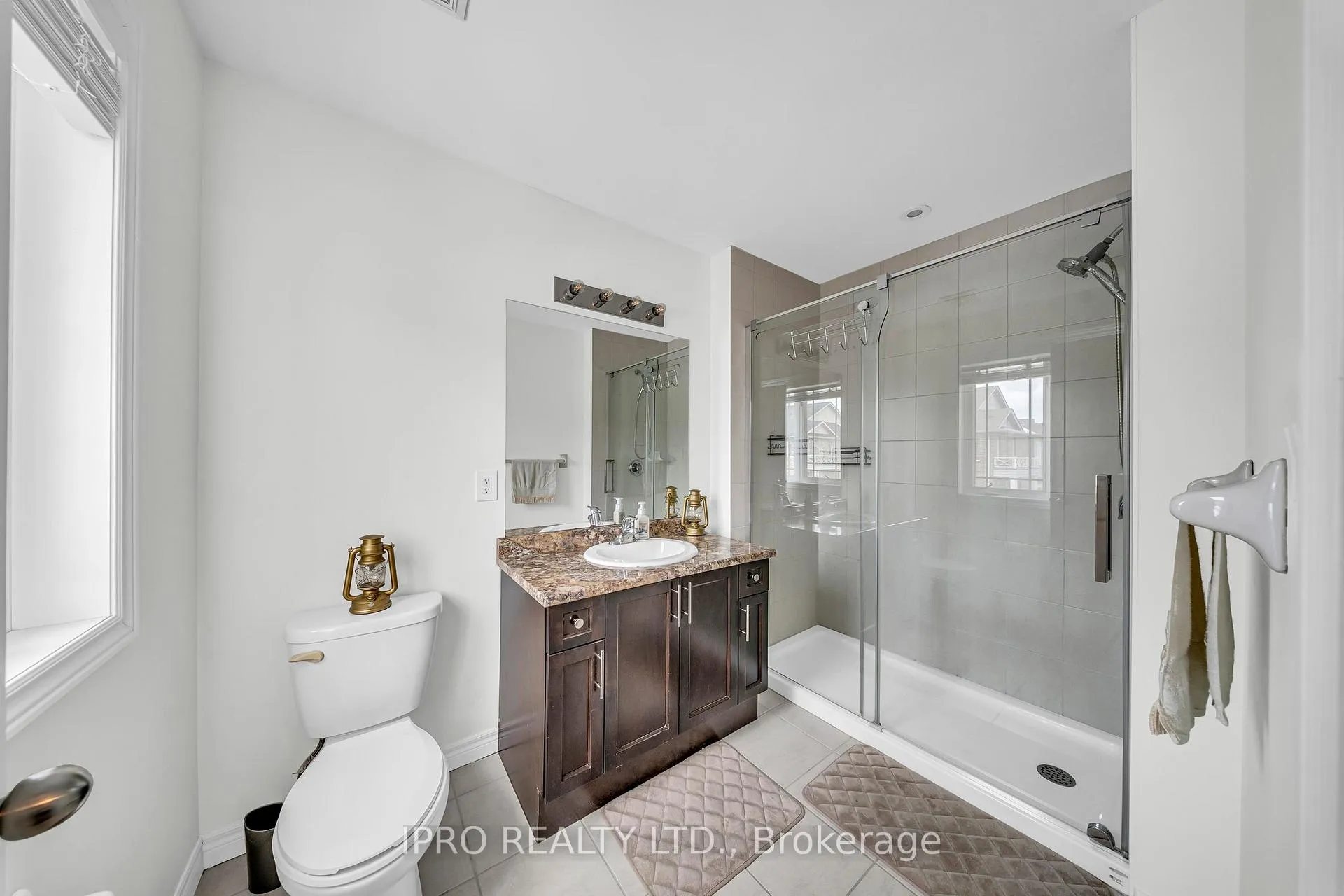 Photo 17 of 18 Serenity Lane, Hamilton, Stoney Creek Mountain — HOMEH