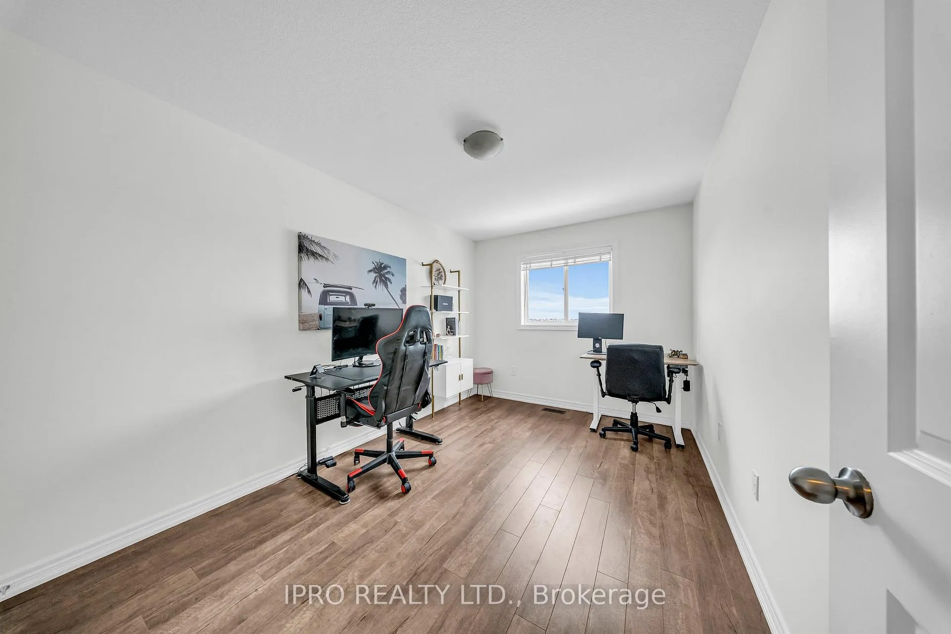 Photo 18 of 18 Serenity Lane, Hamilton, Stoney Creek Mountain — HOMEH