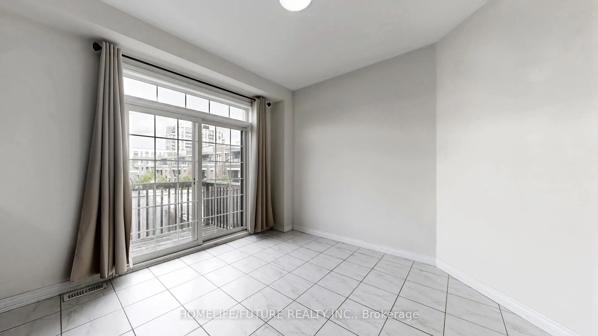 Photo 11 of 89 Hammersly Boulevard, Markham, Wismer — HOMEH