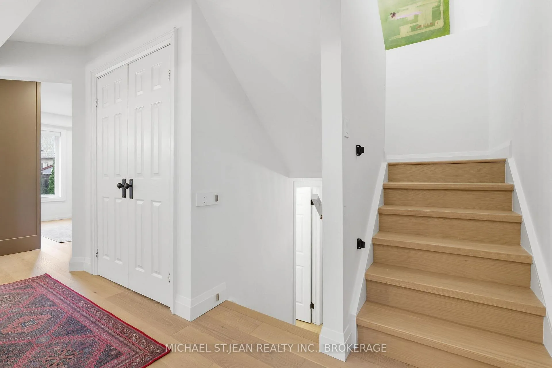Photo 19 of 92 Colin Crescent, Hamilton, Jerome — HOMEH