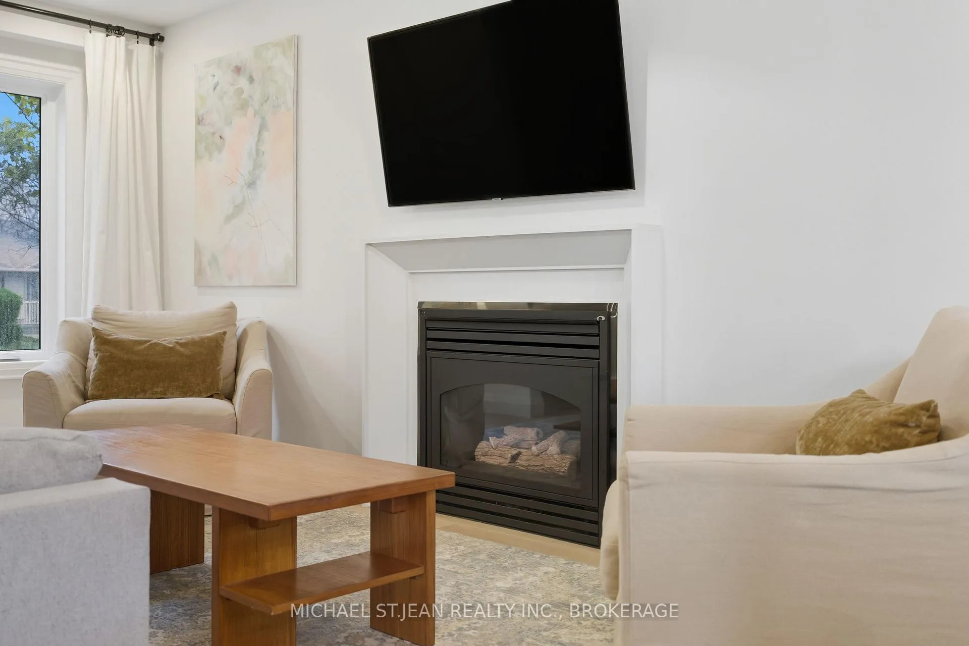 Photo 21 of 92 Colin Crescent, Hamilton, Jerome — HOMEH