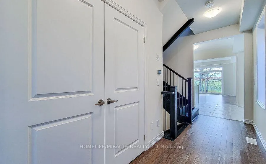 Photo 9 of 272 Broadacre Drive, Kitchener — HOMEH