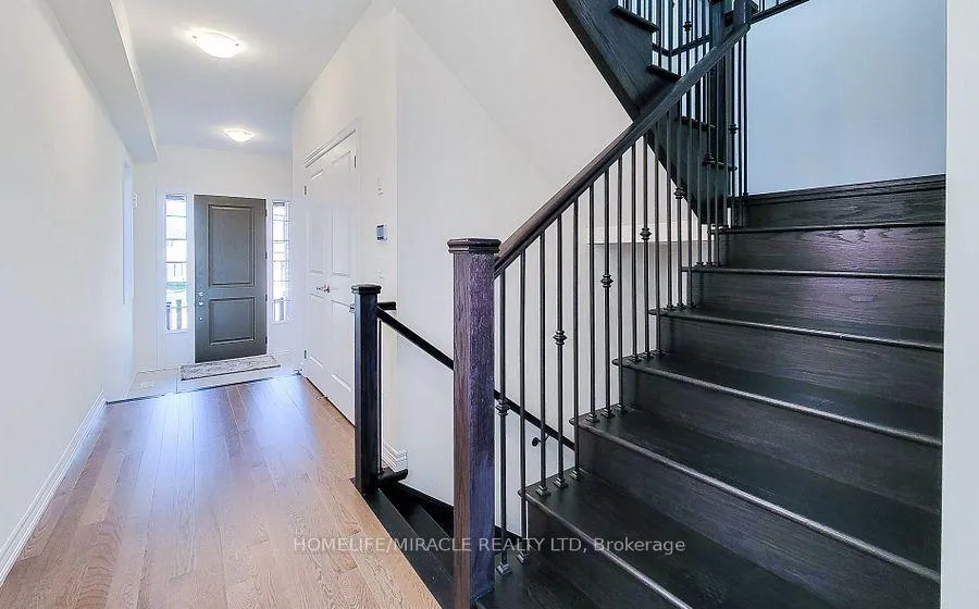 Photo 11 of 272 Broadacre Drive, Kitchener — HOMEH