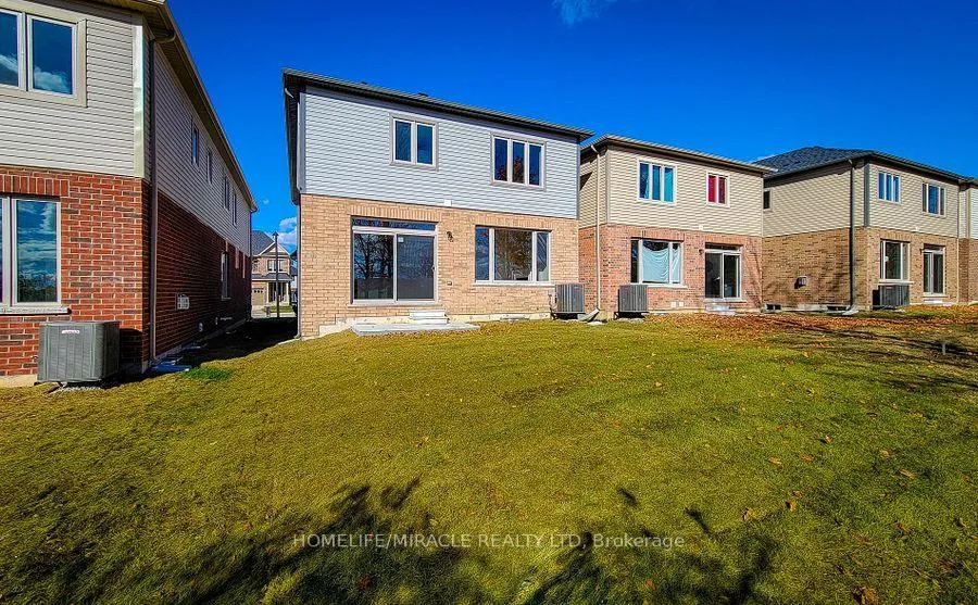 Photo 31 of 272 Broadacre Drive, Kitchener — HOMEH