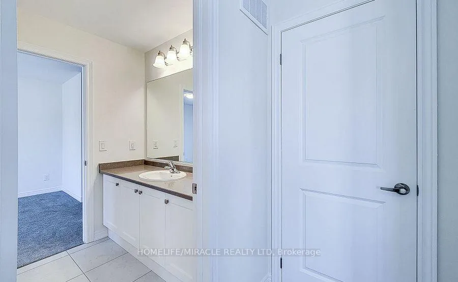 Photo 32 of 272 Broadacre Drive, Kitchener — HOMEH