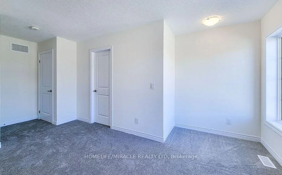 Photo 33 of 272 Broadacre Drive, Kitchener — HOMEH