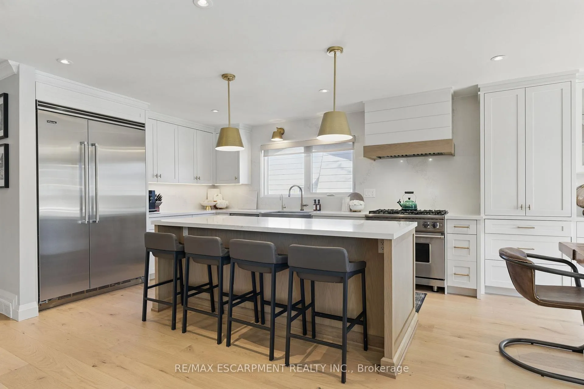 Photo 7 of 563 Tuscarora Drive, Hamilton, Ancaster — HOMEH