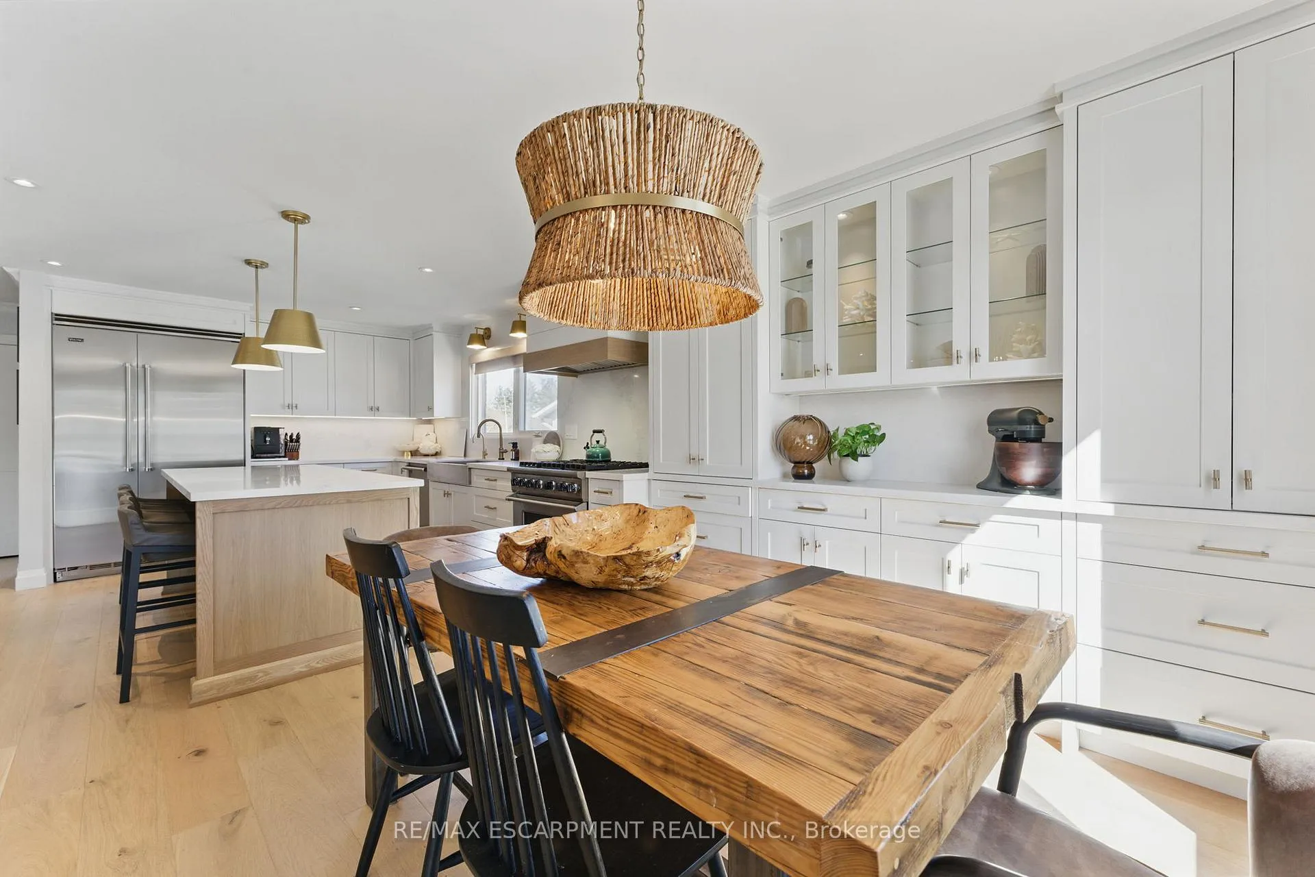 Photo 11 of 563 Tuscarora Drive, Hamilton, Ancaster — HOMEH