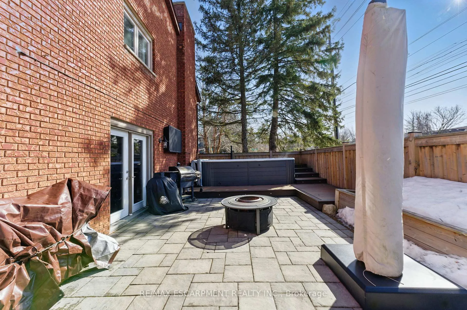 Photo 27 of 563 Tuscarora Drive, Hamilton, Ancaster — HOMEH