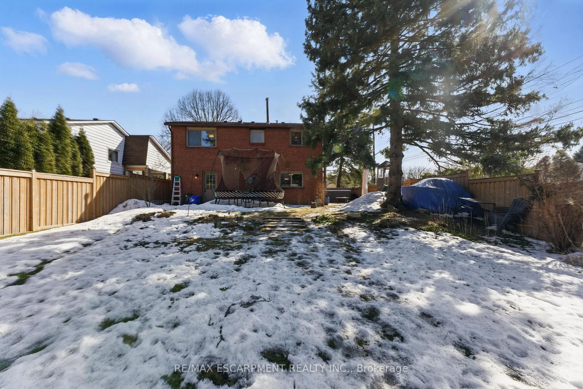 Photo 28 of 563 Tuscarora Drive, Hamilton, Ancaster — HOMEH