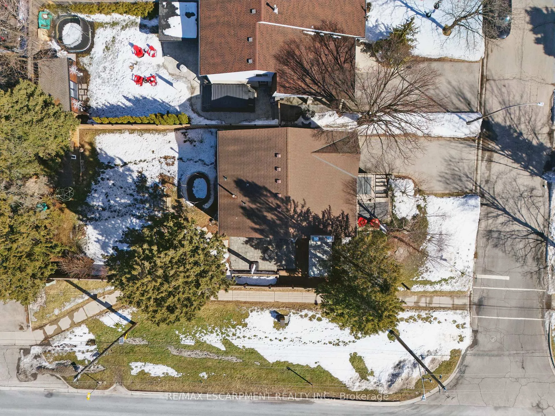 Photo 29 of 563 Tuscarora Drive, Hamilton, Ancaster — HOMEH