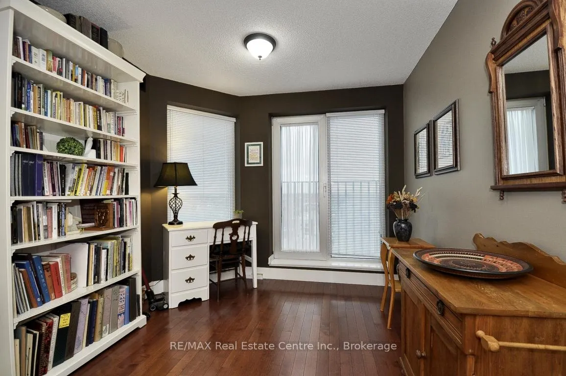 Photo 9 of Unit 1706, 190 Hespeler Road, Cambridge — HOMEH