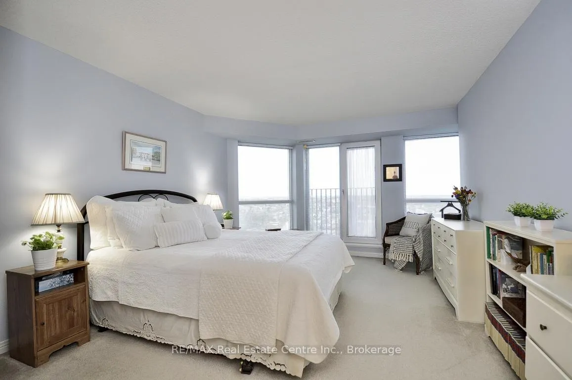 Photo 10 of Unit 1706, 190 Hespeler Road, Cambridge — HOMEH