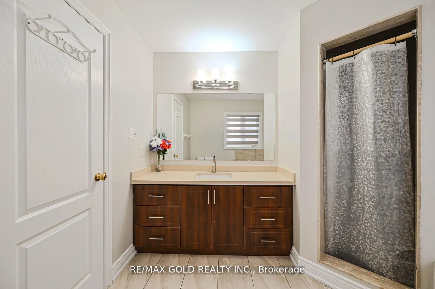 Photo 22 of 37 Redwillow Road, Brampton, Bram East — HOMEH