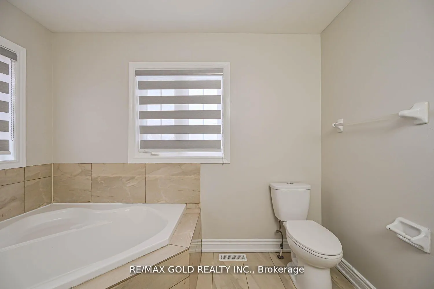Photo 23 of 37 Redwillow Road, Brampton, Bram East — HOMEH