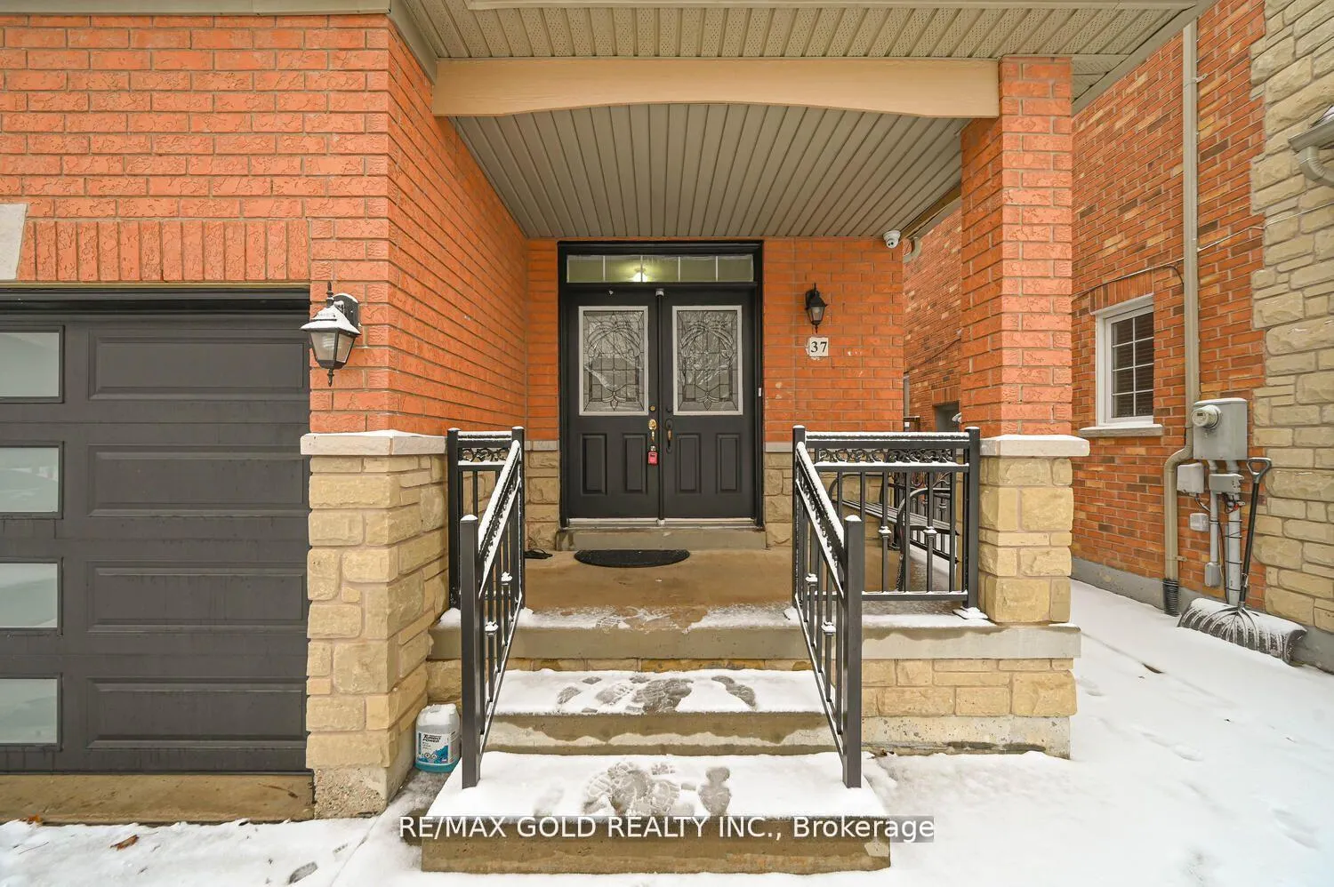 Photo 38 of 37 Redwillow Road, Brampton, Bram East — HOMEH