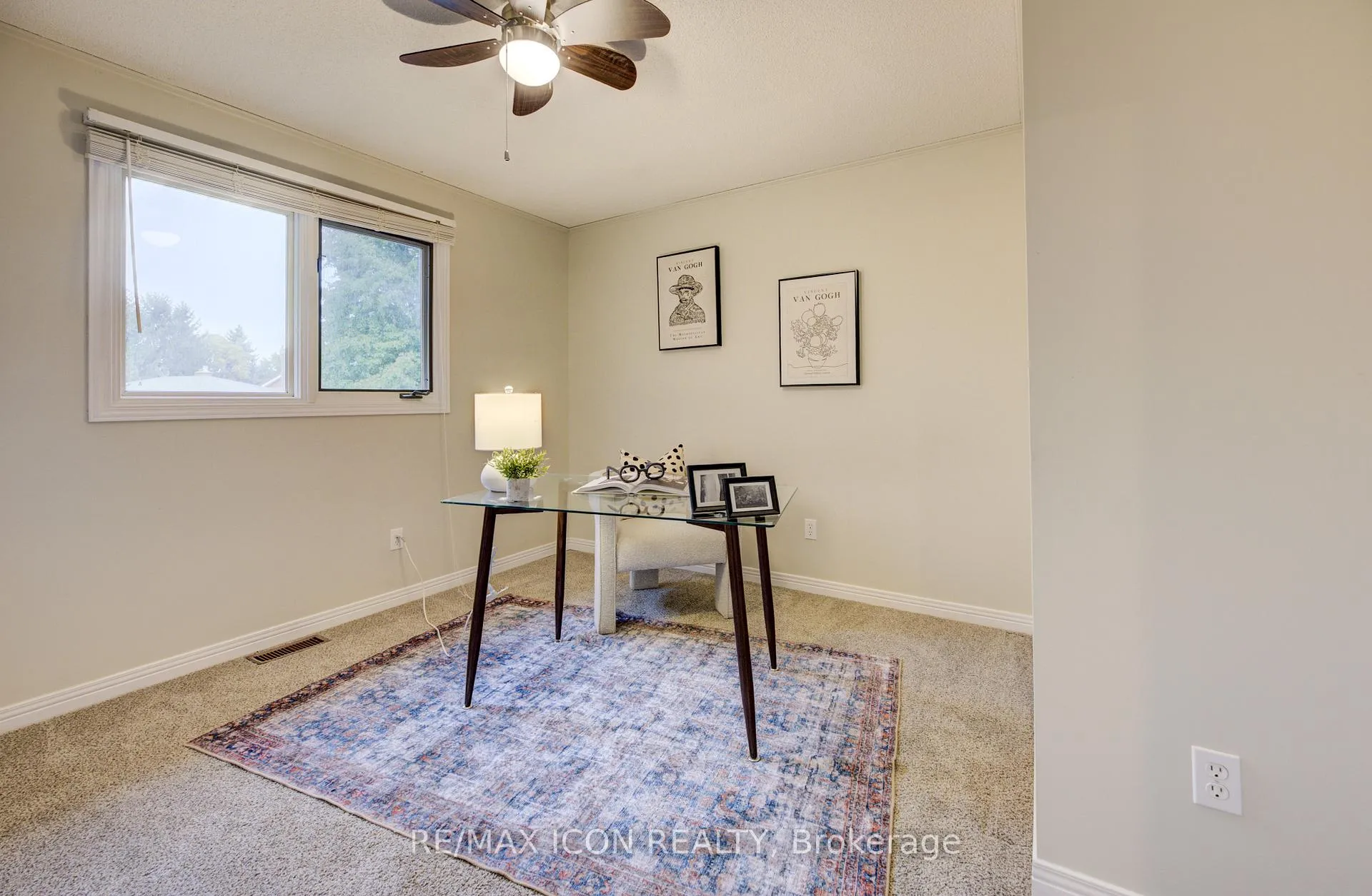 Photo 35 of 2 Dunnington Court, Kitchener — HOMEH