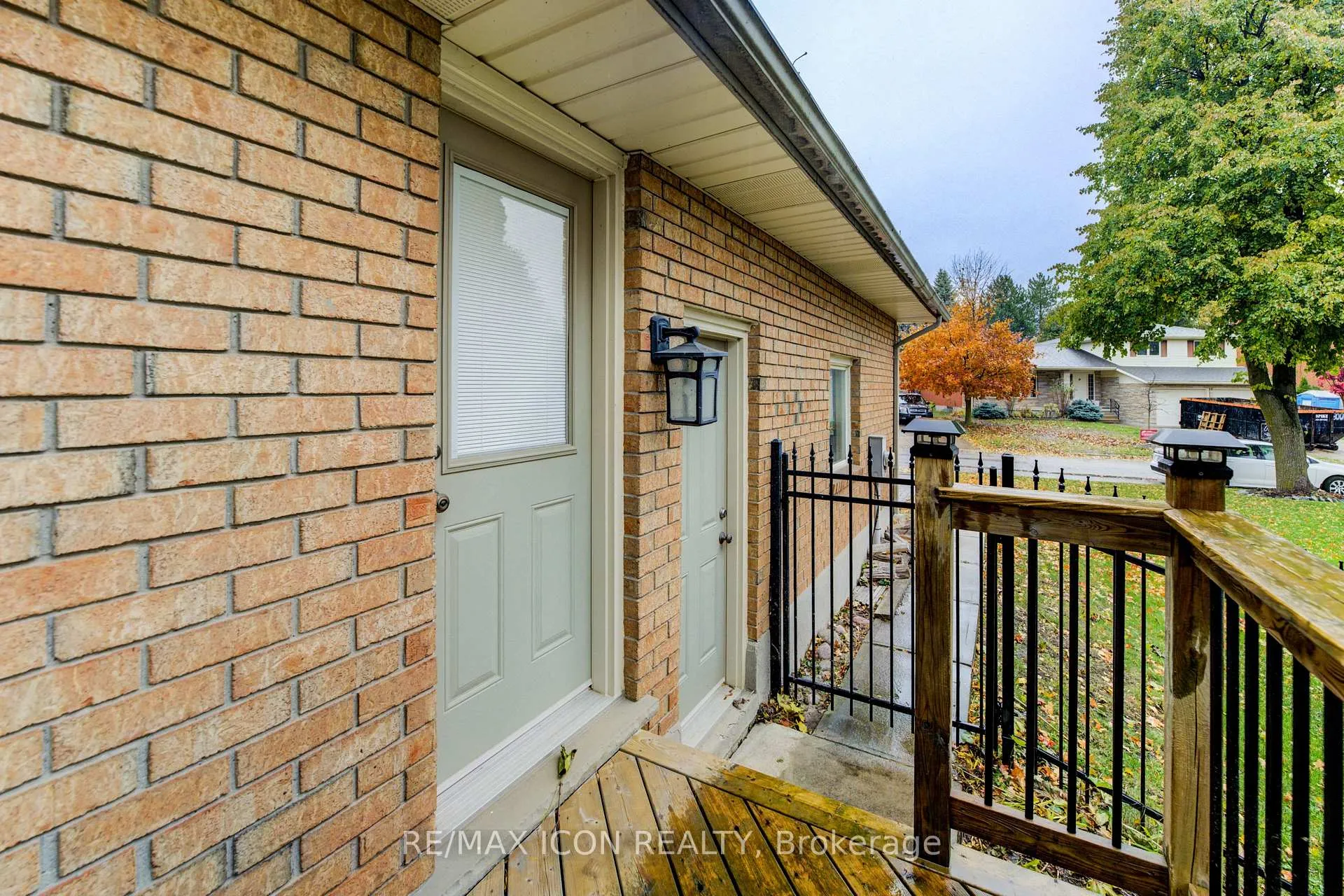Photo 46 of 2 Dunnington Court, Kitchener — HOMEH