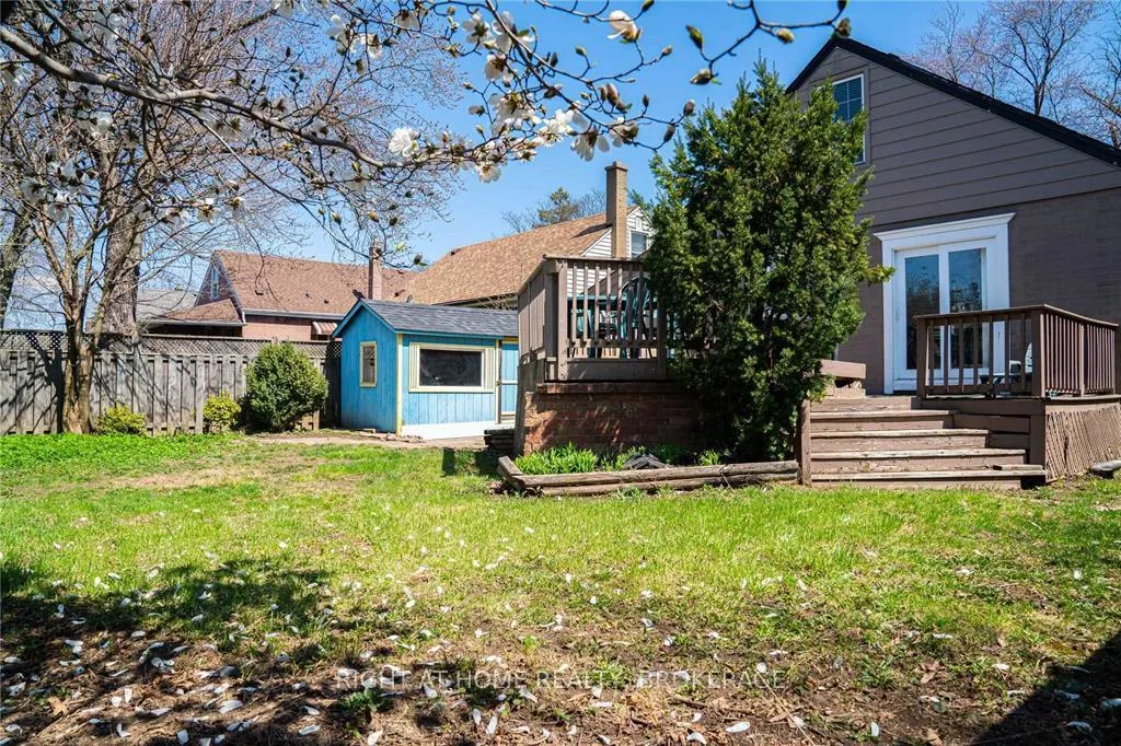 Photo 41 of 68 West 4th Street, Hamilton, Bonnington — HOMEH