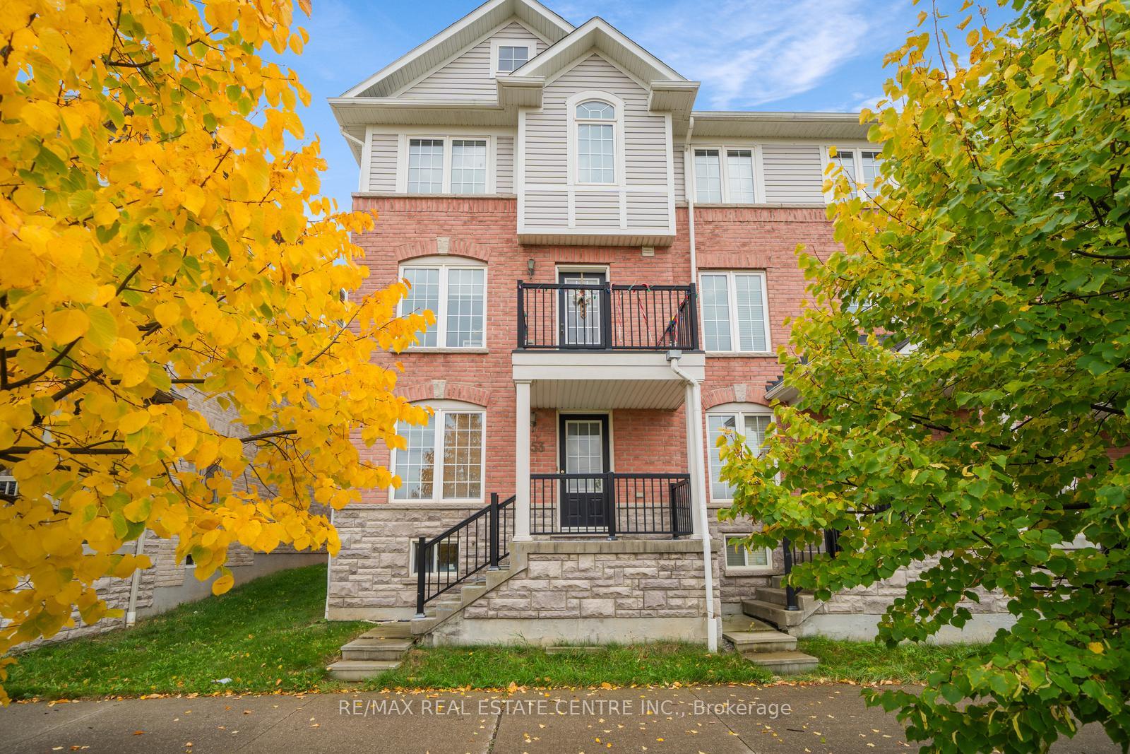 Photo 23 of 553 Rossland Road E, Ajax, Central East — HOMEH