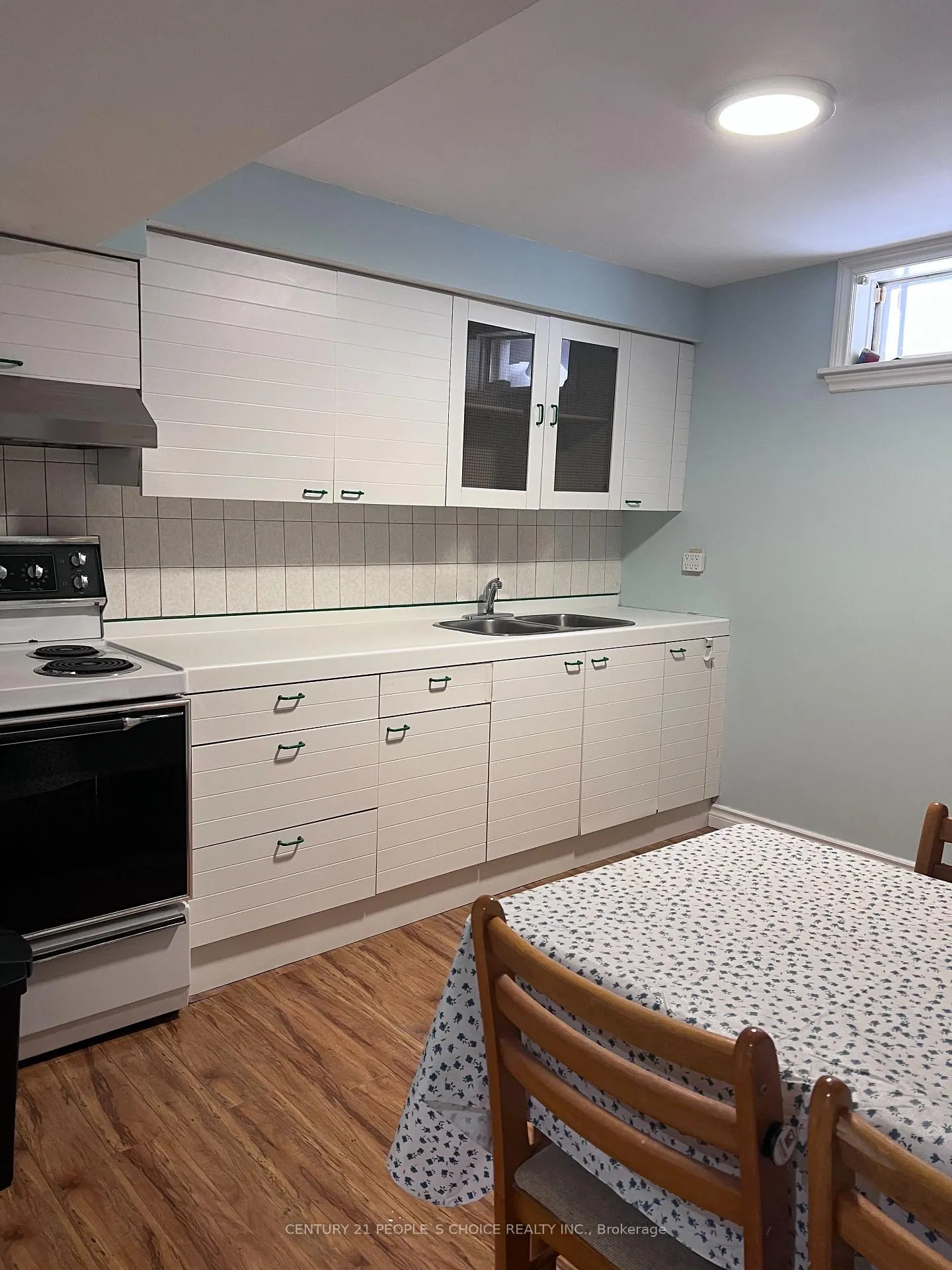 Photo 6 of Unit Bsmt, 59 Claudia Avenue, Vaughan, West Woodbridge — HOMEH