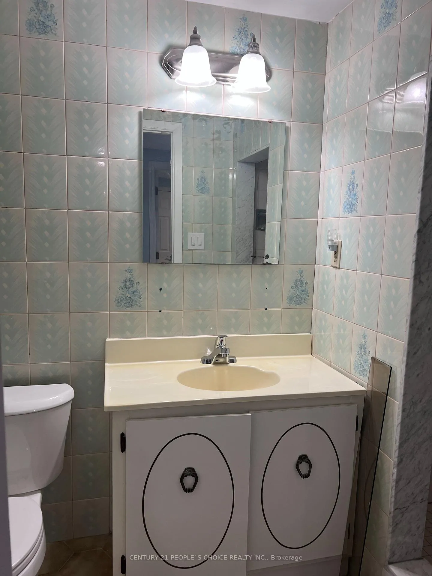 Photo 12 of Unit Bsmt, 59 Claudia Avenue, Vaughan, West Woodbridge — HOMEH