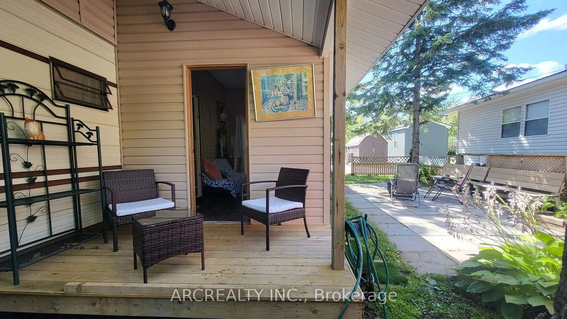 Photo 14 of 7 Cardinal Lane, Georgina, Pefferlaw — HOMEH