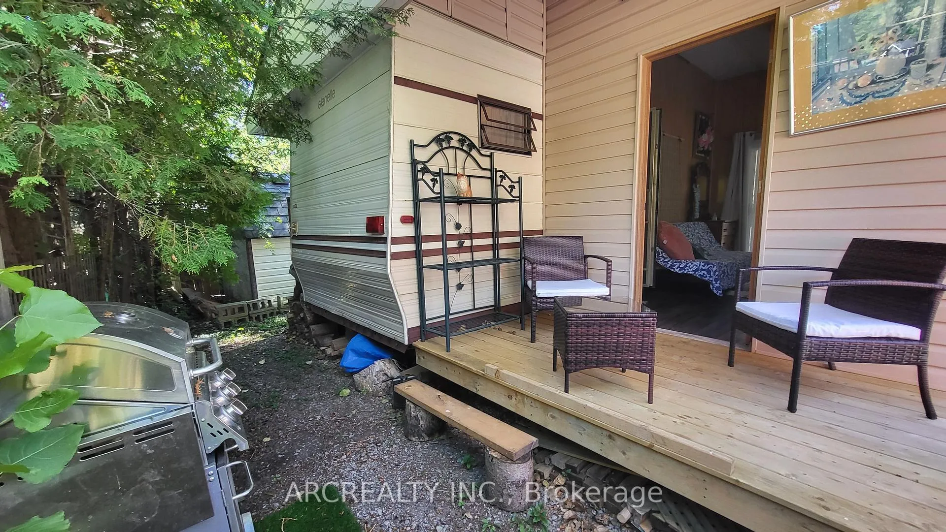 Photo 15 of 7 Cardinal Lane, Georgina, Pefferlaw — HOMEH