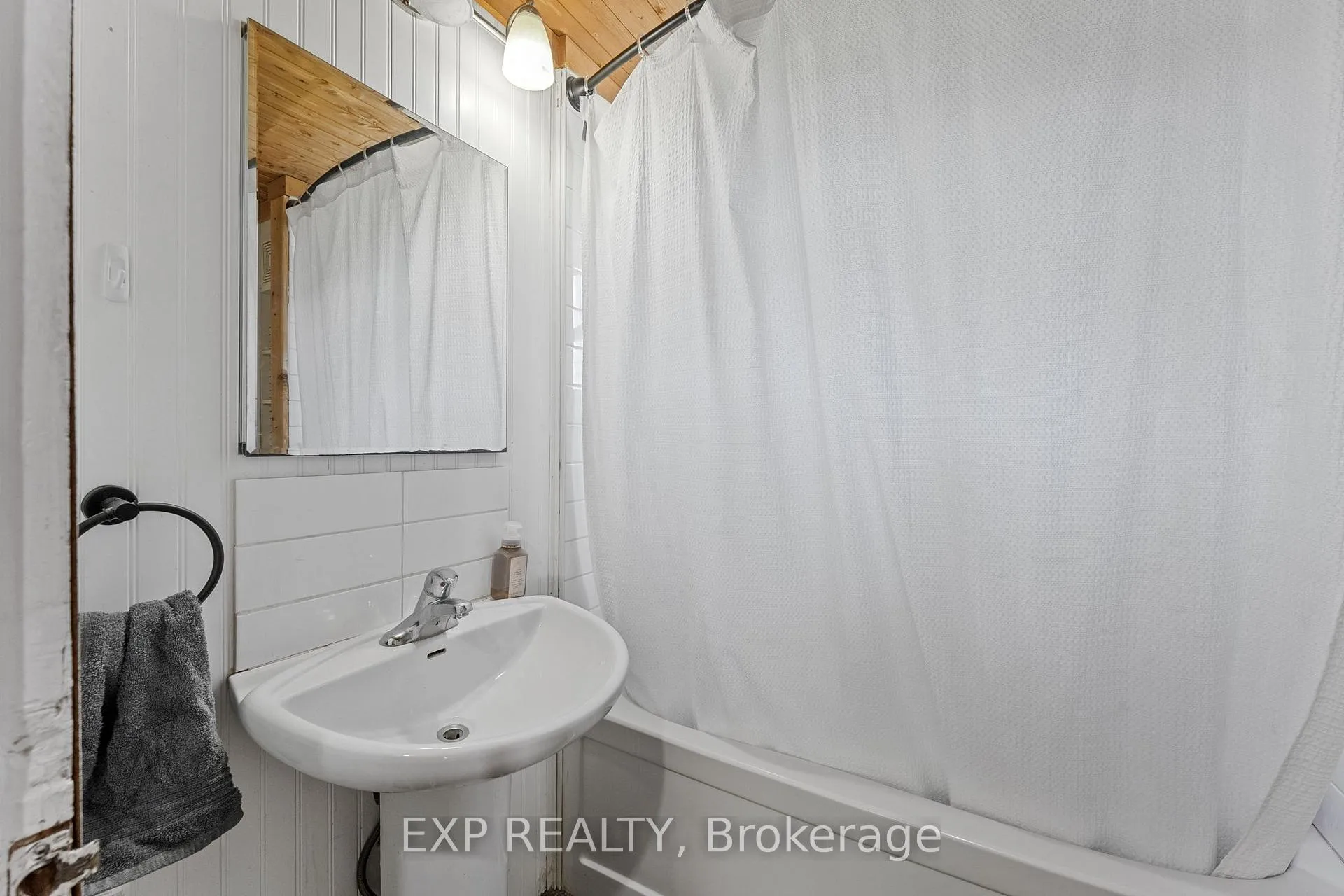 Photo 15 of 1433 Methodist Point Road, Tiny, Rural Tiny — HOMEH