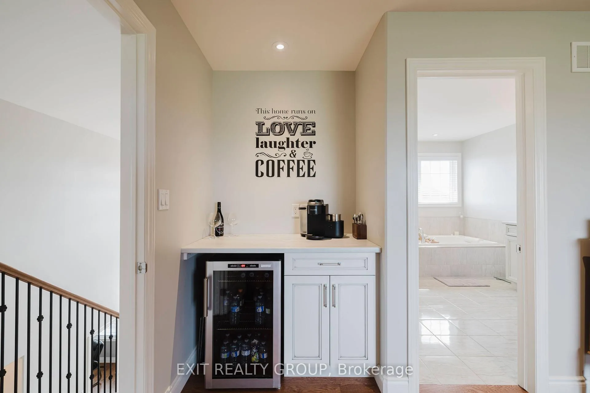 Photo 17 of 53 Hampton Ridge Drive, Belleville, Belleville Ward — HOMEH