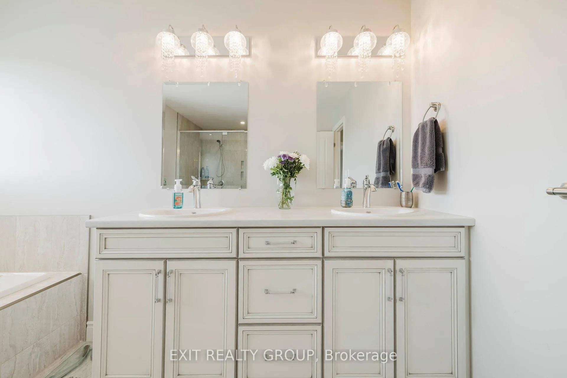 Photo 20 of 53 Hampton Ridge Drive, Belleville, Belleville Ward — HOMEH