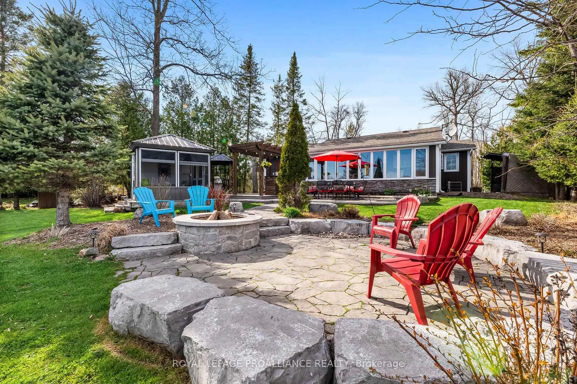 Photo 3 of 166 Marsh Point Lane, Quinte West, Sidney Ward — HOMEH