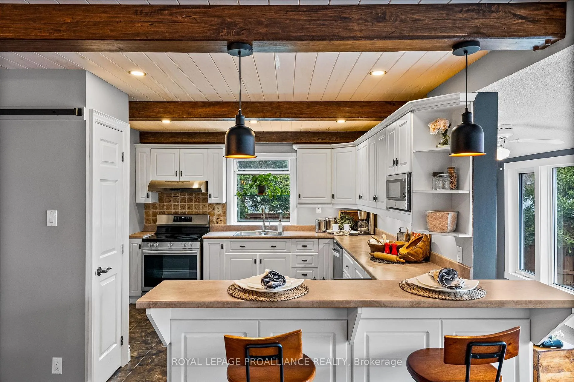 Photo 18 of 166 Marsh Point Lane, Quinte West, Sidney Ward — HOMEH