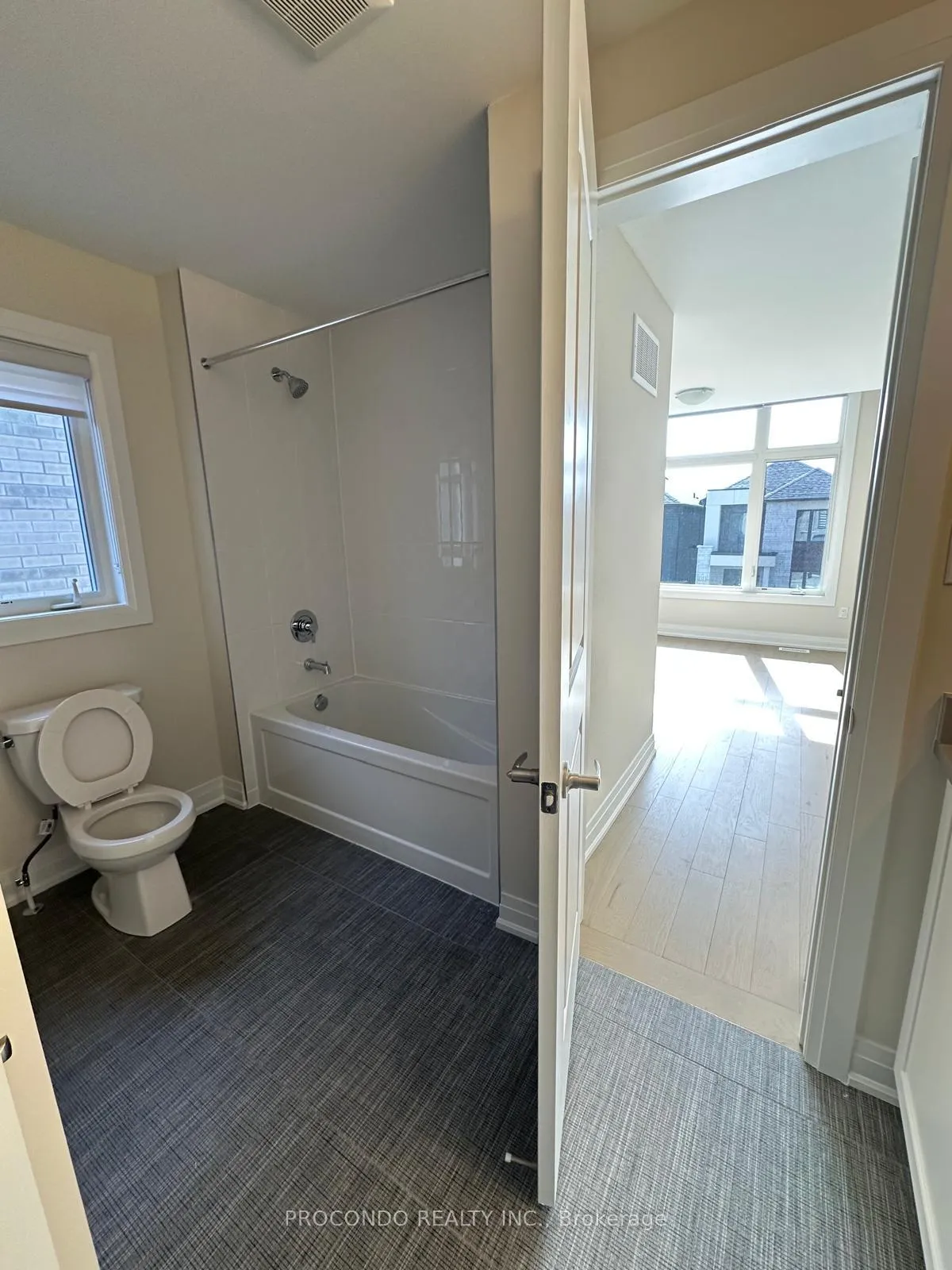 Photo 13 of 14 John Rolph Street, Markham, Cornell — HOMEH
