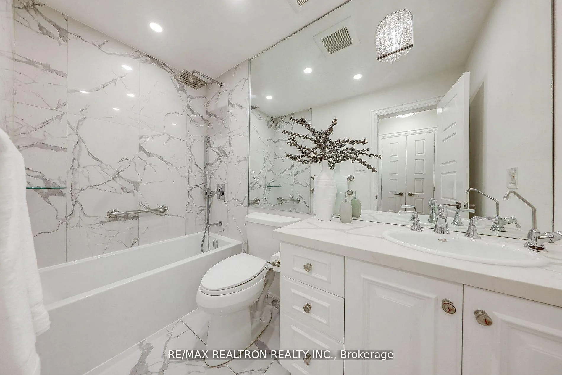 Photo 14 of 14 Anvil Millway, North York, St. Andrew-Windfields — HOMEH