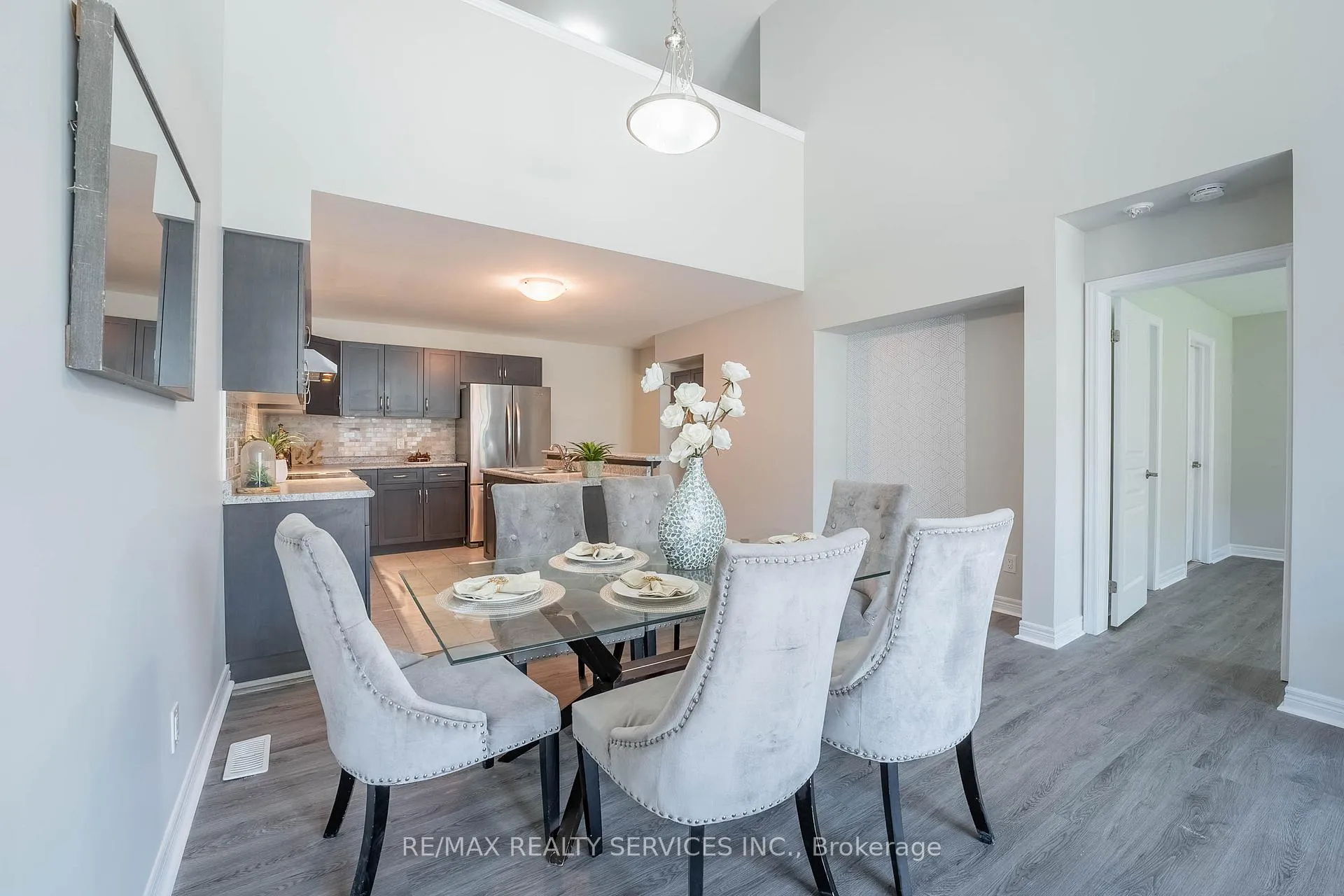 Photo 13 of 7619 Green Vista Gate, Niagara Falls, Oldfield — HOMEH