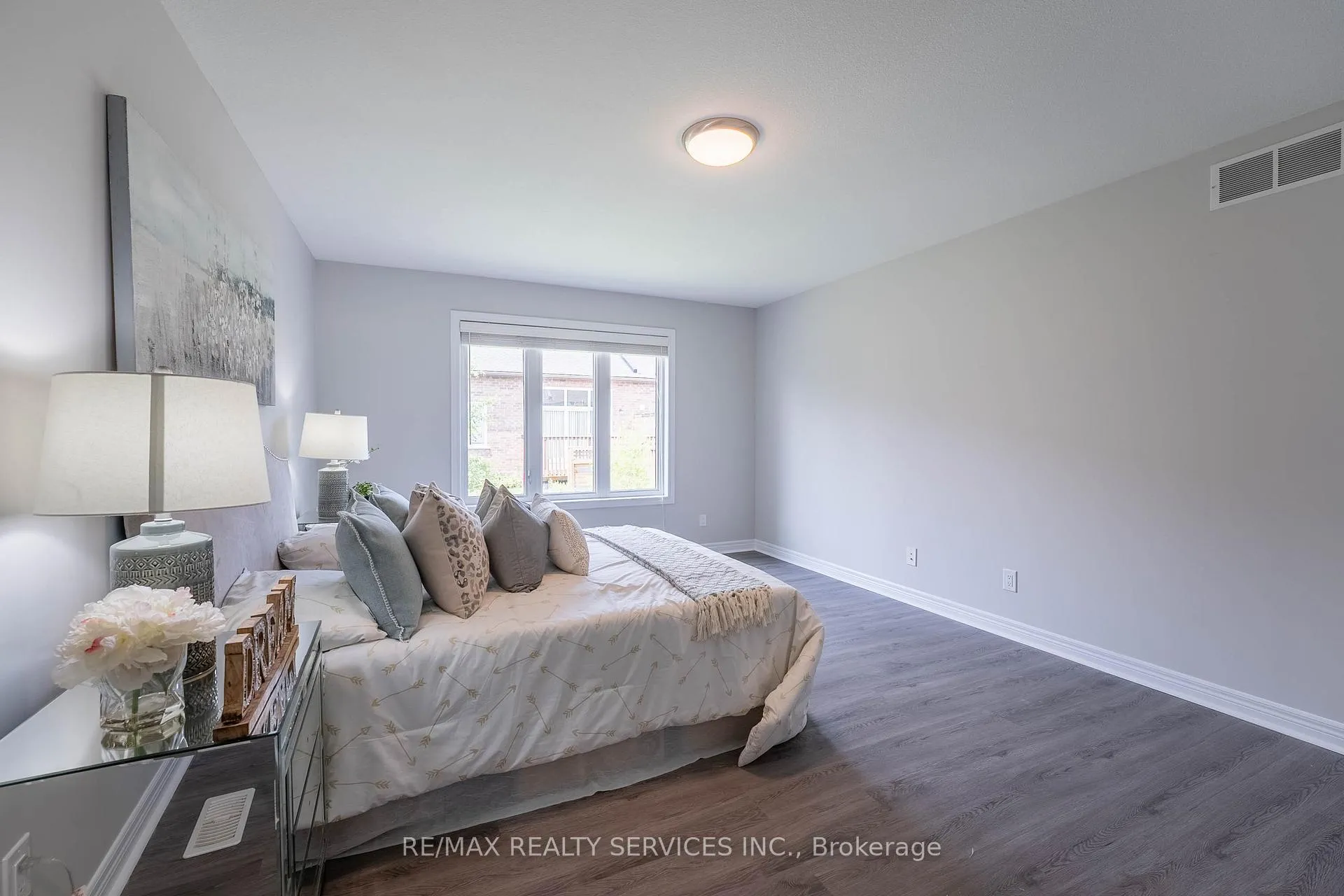 Photo 18 of 7619 Green Vista Gate, Niagara Falls, Oldfield — HOMEH