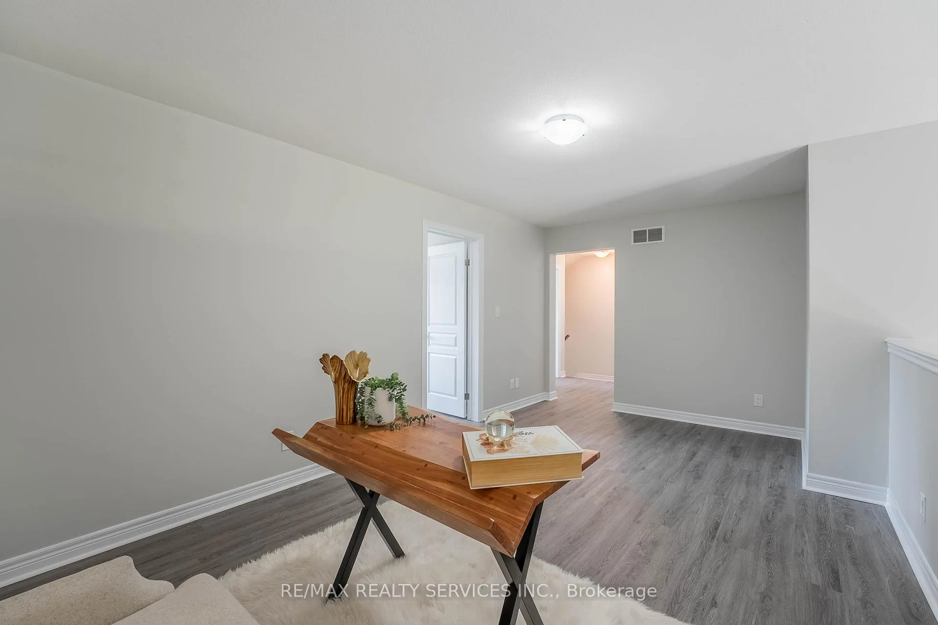 Photo 24 of 7619 Green Vista Gate, Niagara Falls, Oldfield — HOMEH