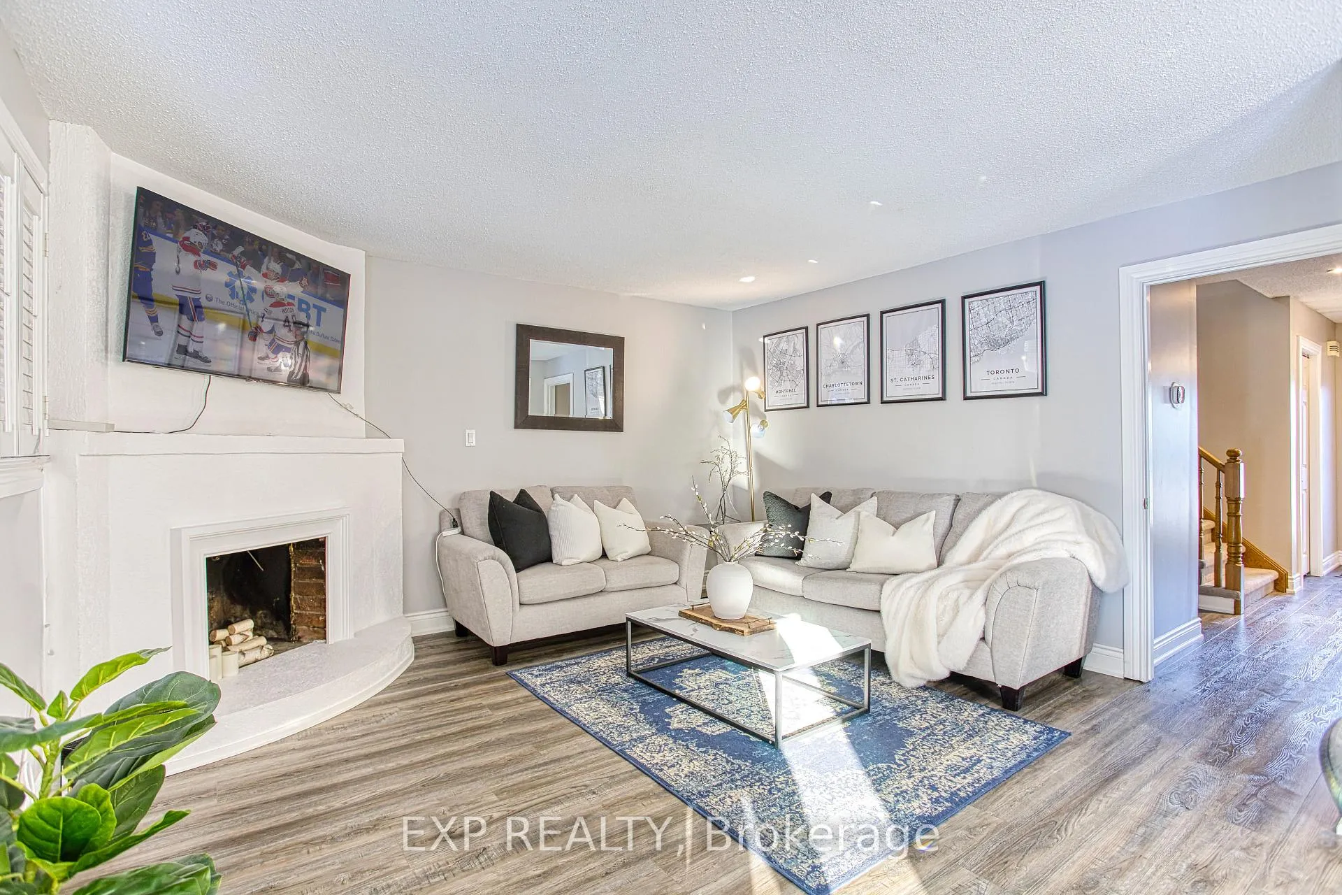 Photo 14 of 39 Regis Court, Hamilton, Stoney Creek — HOMEH