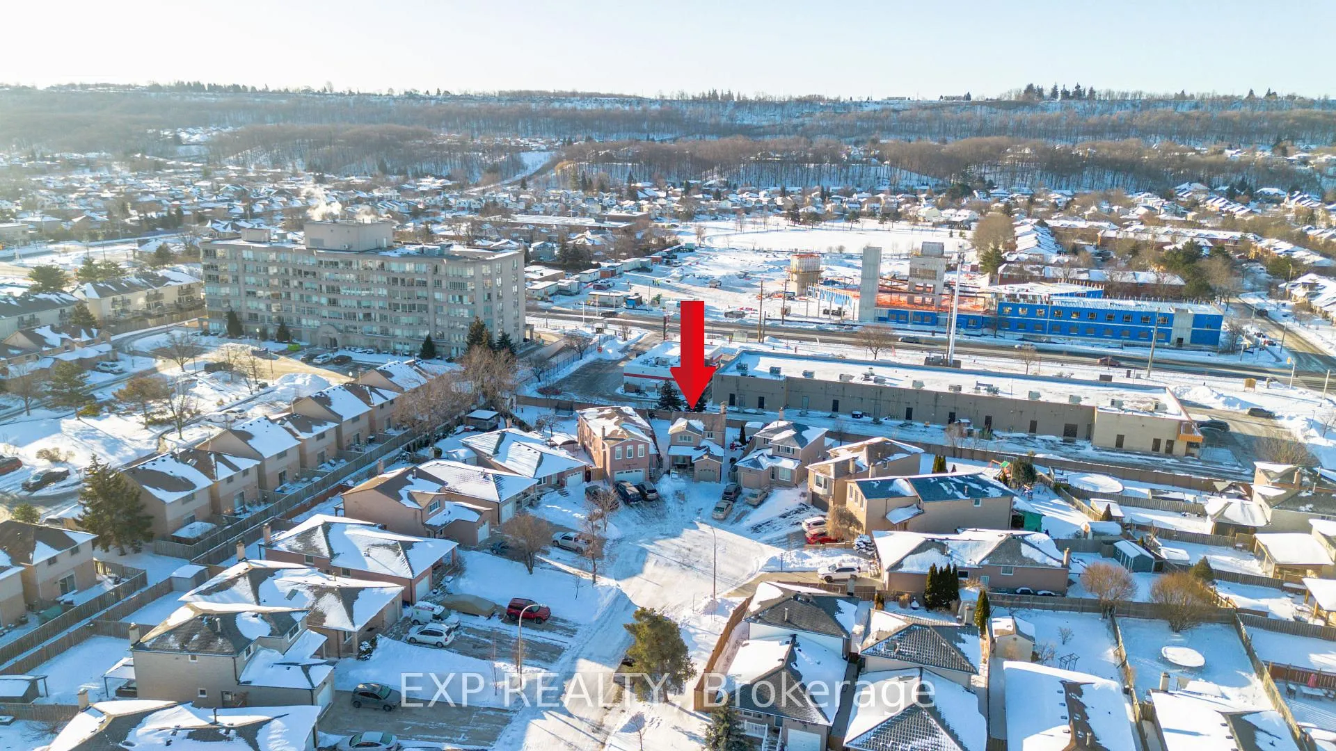 Photo 37 of 39 Regis Court, Hamilton, Stoney Creek — HOMEH